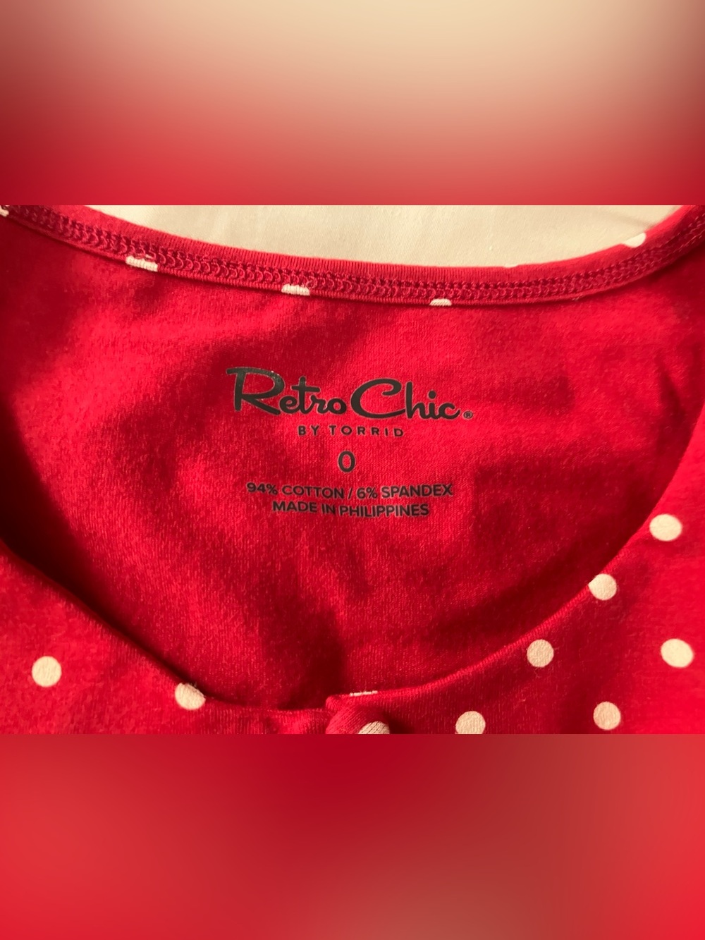 Torrid Retro Chic Button Neck Foxy Top in Commit Dot Red - Size 0/12 - NWT - Picture 8 of 16